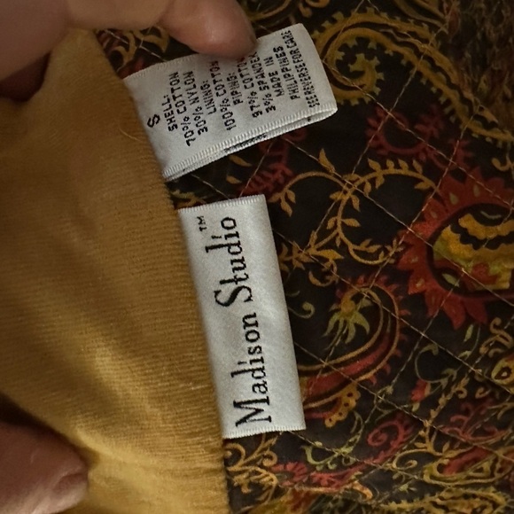 Mint Condition Quilted Jacket - Picture 4 of 4